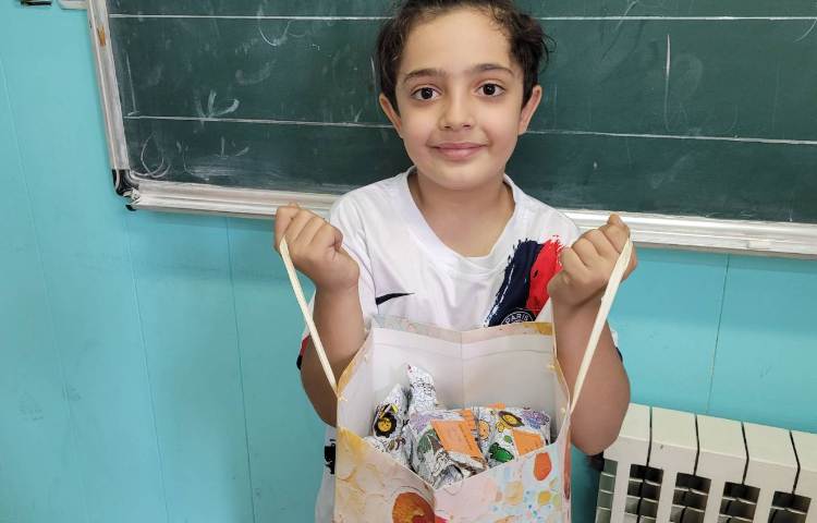 جشن اسم آقای آریو با تشکر از خانواده ی عزیز حسنی 5