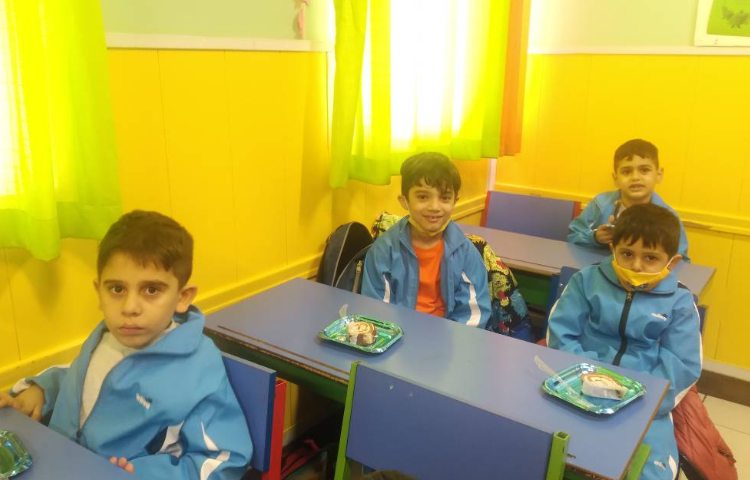 :جشن اسم آقای آیین کاظمی 4