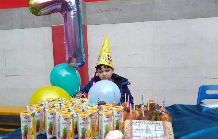 :جشن اسم آقای دانیال خیابانی، تولد آقای پارسا امراللهی 7