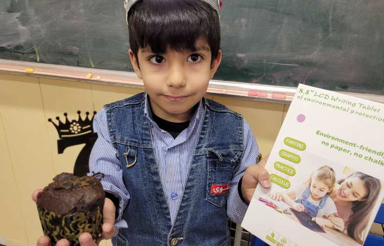 جشن اسم آقای دانیال علی عسکری 1