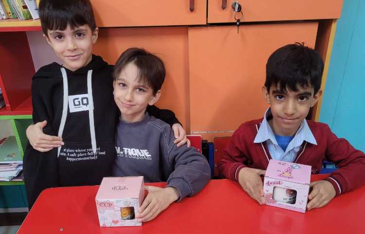 جشن اسم آقای رادمهر،با تشکر از خانواده ی عزیز درویشی نیا 6