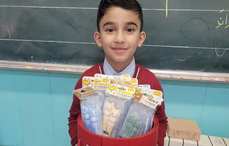 جشن اسم آقای رادین،با تشکر از خانواده ی عزیز هدایت 2