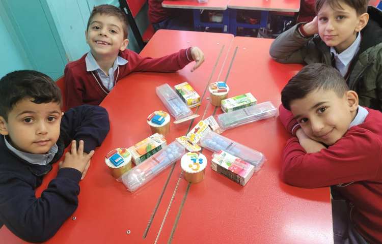 جشن اسم آقای رادین،با تشکر از خانواده ی عزیز هدایت 4