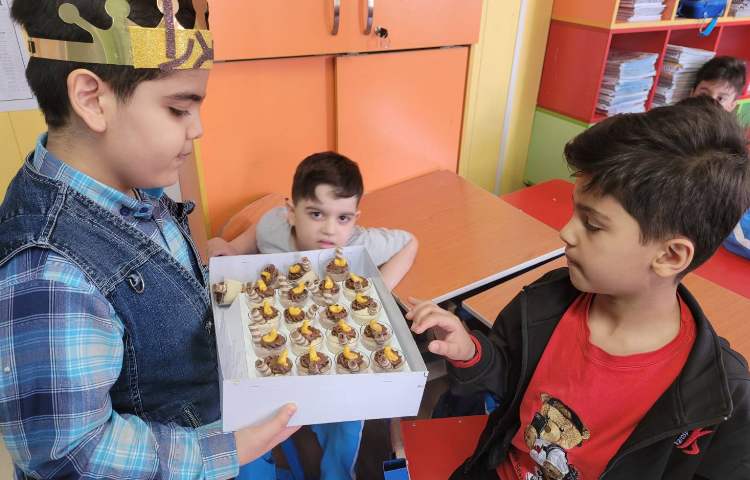 :جشن اسم آقای صدرا زیرکی 1