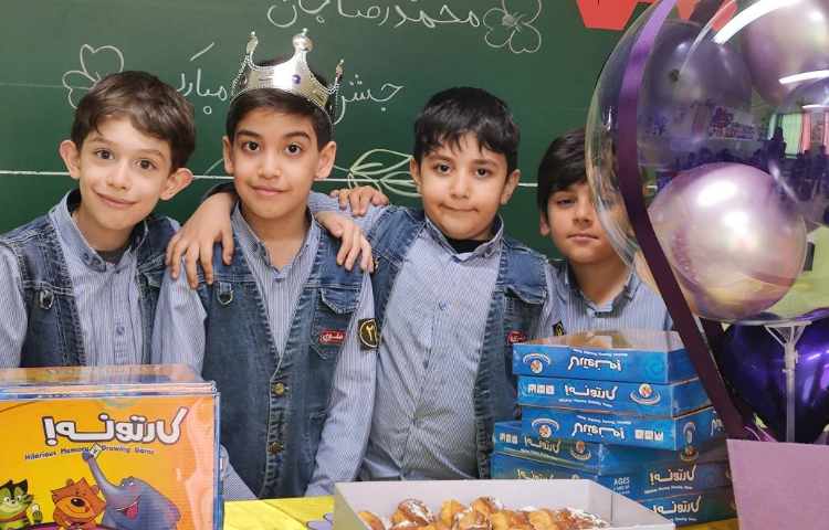 جشن اسم آقای محمد رضا طیبی 6