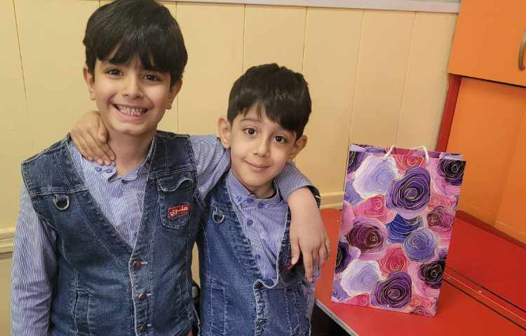 جشن اسم آقای محمد طاها موسوی 3