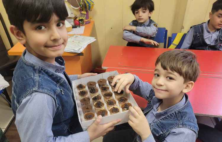 جشن اسم آقای محمد طاها موسوی 5