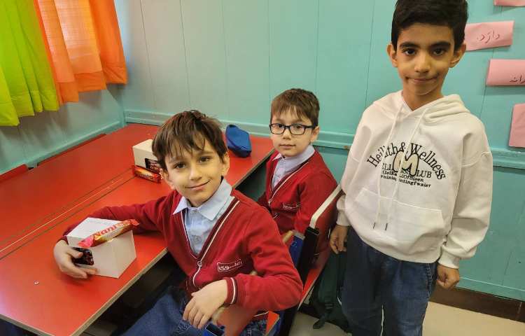 جشن اسم آقای مهرشاد،با تشکر از خانواده ی عزیز فراهانی 5