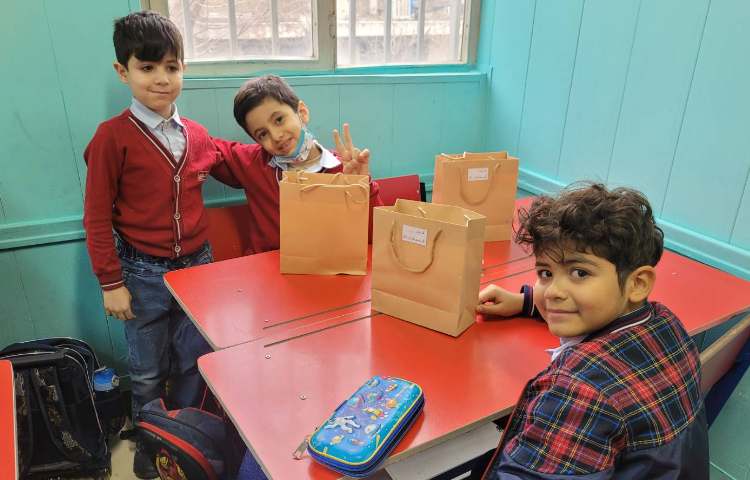 جشن اسم آقای کسری و جشن نشانه ی "گ" با تشکر از خانواده ی عزیز سلطانی 2