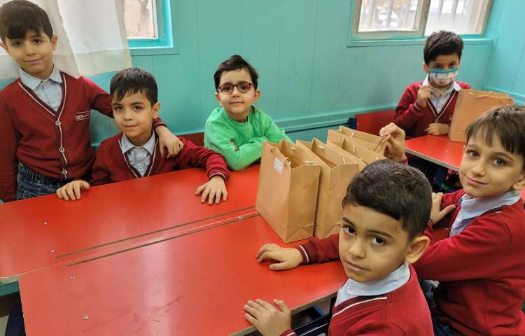 جشن اسم آقای کسری و جشن نشانه ی "گ" با تشکر از خانواده ی عزیز سلطانی 3