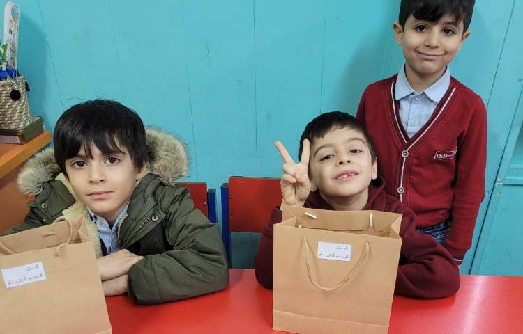 جشن اسم آقای کسری و جشن نشانه ی "گ" با تشکر از خانواده ی عزیز سلطانی 7