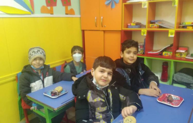 :جشن اسم دانش آموزان رایان خرمی و رایان خدابنده لو 2