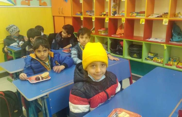 :جشن اسم دانش آموزان رایان خرمی و رایان خدابنده لو 4