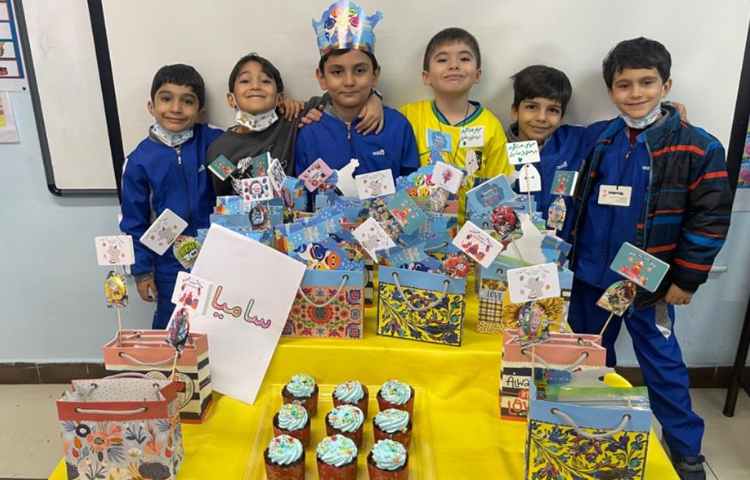 جشن اسم دانش آموزان پایه اول 5