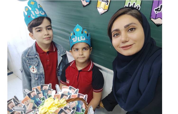 جشن اسم ( رایان،کارن) در کلاس برگزارشد 3