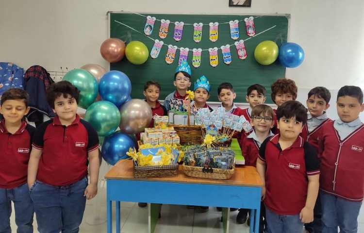 جشن اسم ( رایان،کارن) در کلاس برگزارشد 6