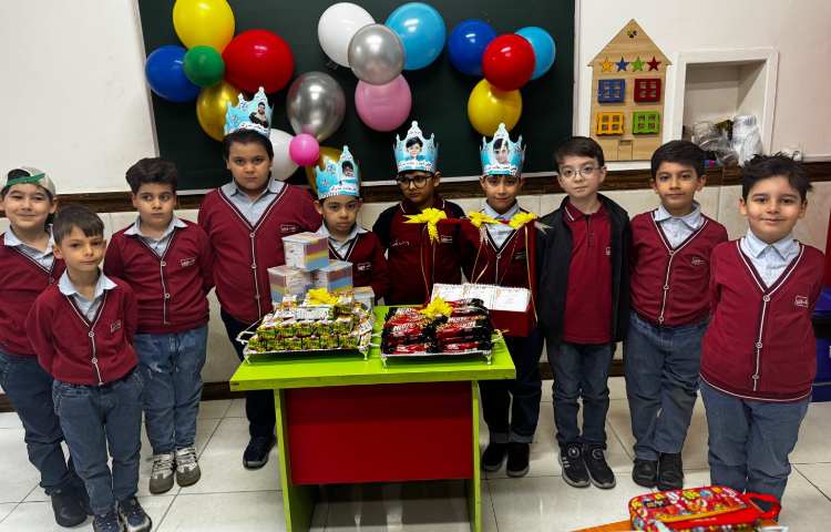 جشن اسم (پارسا حسن آبادی، پارسا تاجیک، حسین انصاری و کارن کلهر) 2