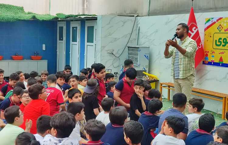 جشن افتتاحیه پایگاه تابستانی 14