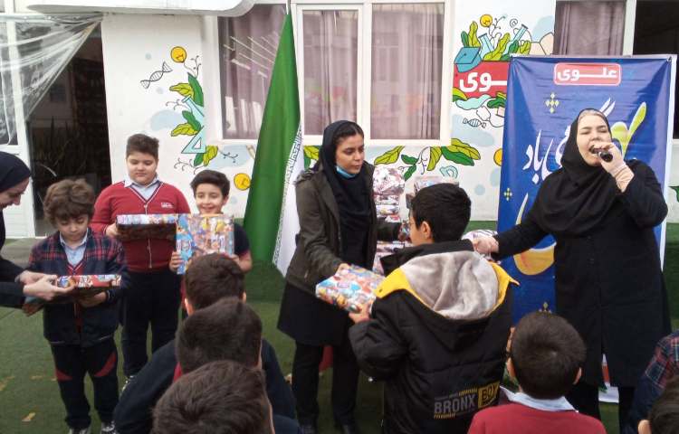 جشن انقلاب و اهدا جوایز برگزیدگان مسابقات هنری و علمی 8