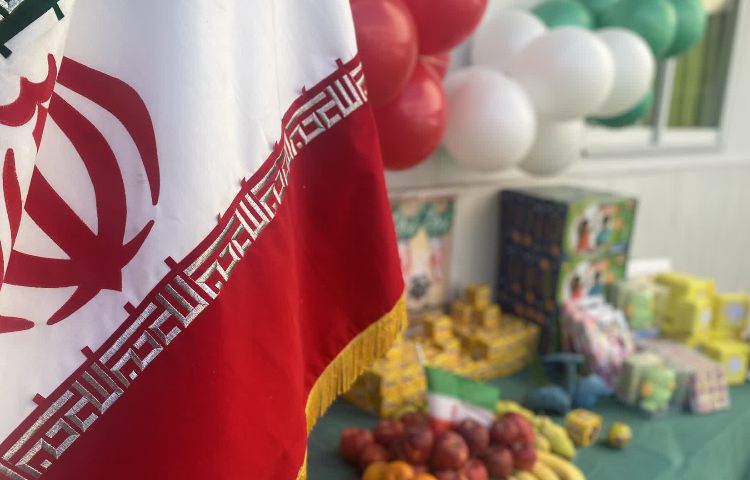 جشن انقلاب 19