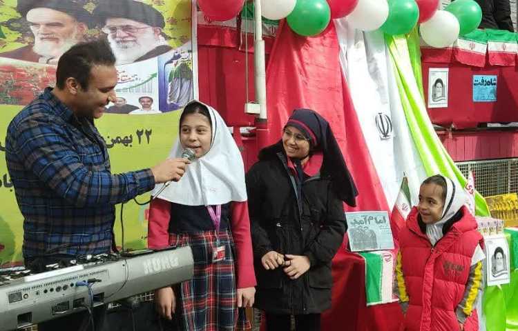 جشن انقلاب 3