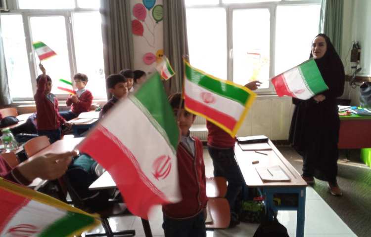 جشن انقلاب 7