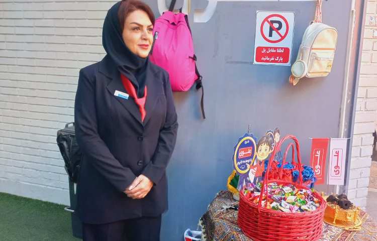 جشن بازگشایی دبستان علوی 11