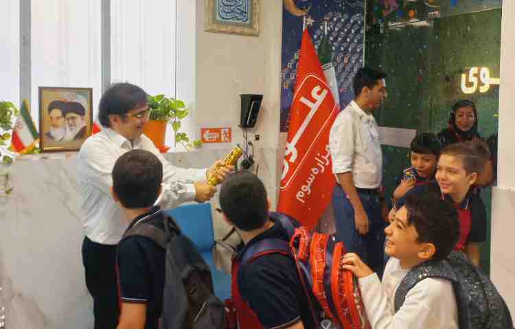 جشن بازگشایی دبستان علوی 46