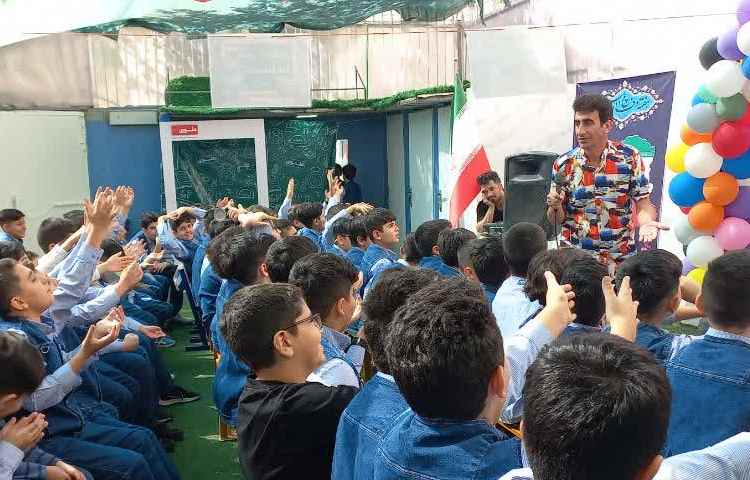 جشن بازگشایی مدرسه 4