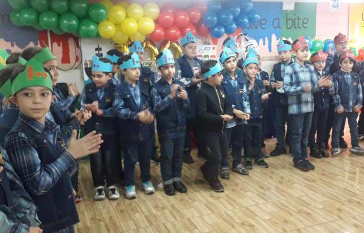 جشن با شکوه یادگیری عدد 100 دانش آموزان پایه دوم 33