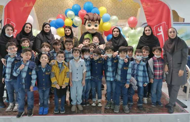 جشن بزرگ روز دانش آموز 28