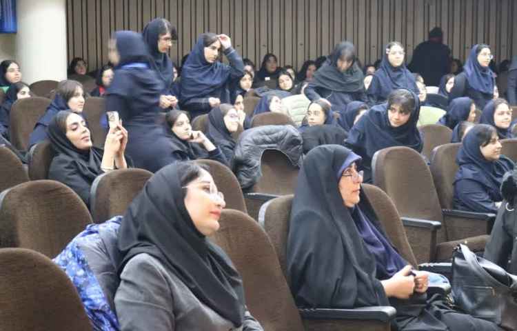 The Grand english Festival جشن بزرگ زبان انگلیسی 2