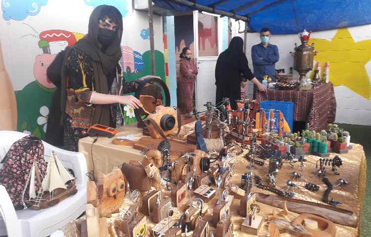 جشن بزرگ عید نوروز (اقوام ایرانی ) دبستان علوی تهران شعبه غرب 29