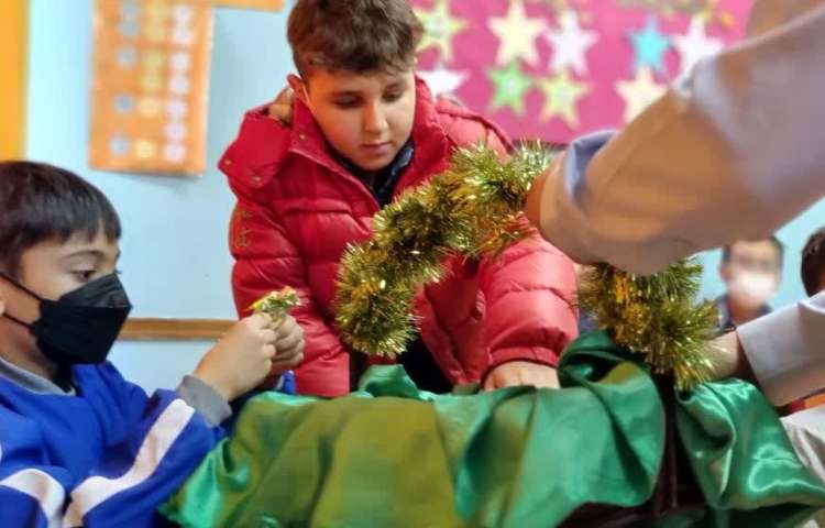 جشن بزرگ نیمه شعبان در دبستان علوی 26