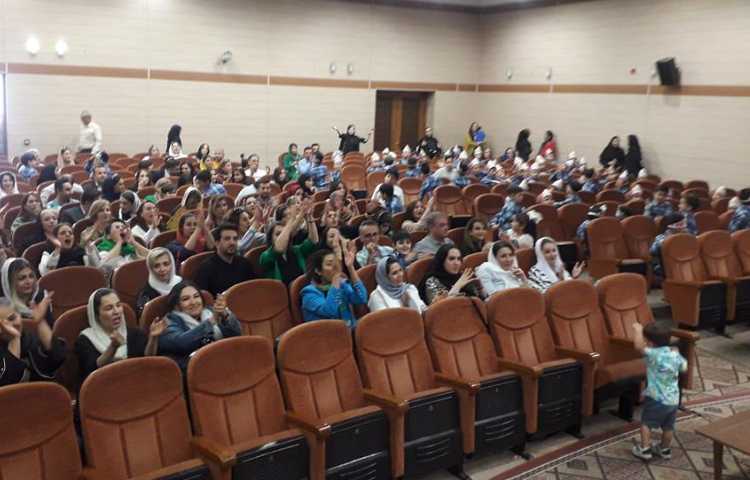 جشن بزرگ و شاد الفبا دانش آموزان پایه اول دبستان علوی شعبه غرب 107