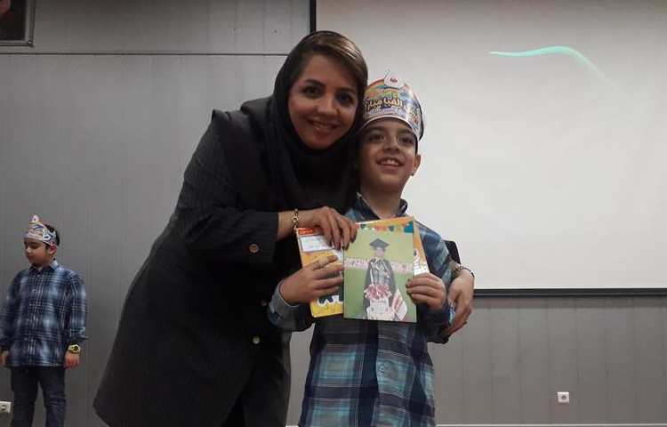 جشن بزرگ و شاد الفبا دانش آموزان پایه اول دبستان علوی شعبه غرب 68