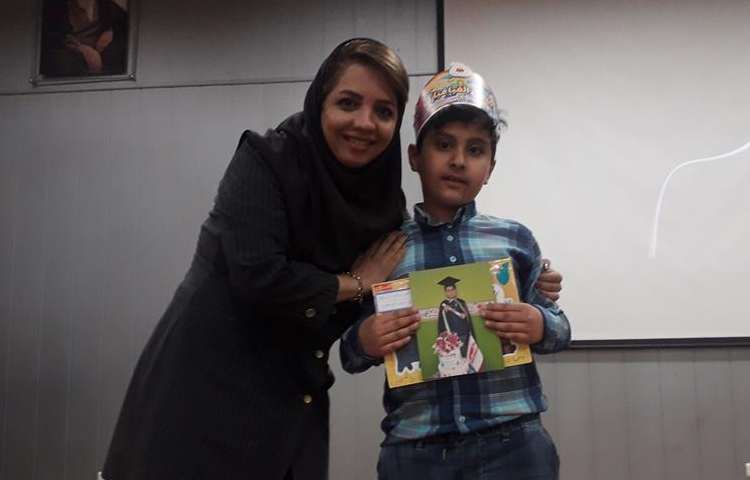 جشن بزرگ و شاد الفبا دانش آموزان پایه اول دبستان علوی شعبه غرب 74