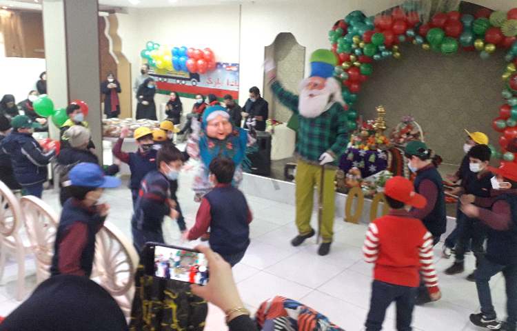 جشن بزرگ و میهج یلدا دبستان علوی 14