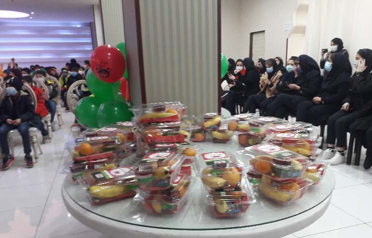 جشن بزرگ و میهج یلدا دبستان علوی 16