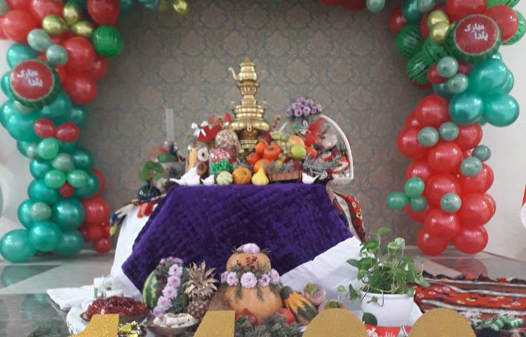 جشن بزرگ و میهج یلدا دبستان علوی 3