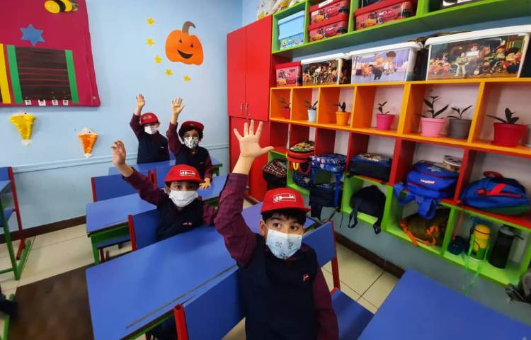 جشن بزرگ 13 آبان روز دانش آموز 16