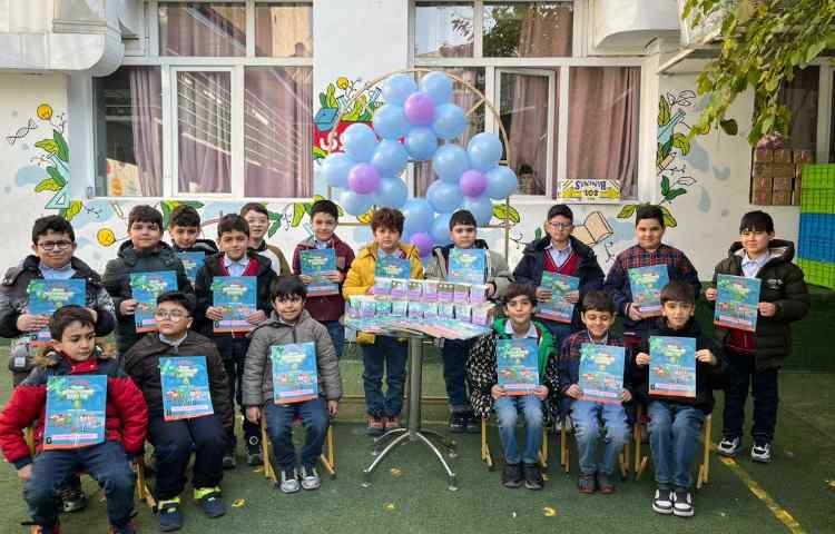 جشنِ تحویل کتاب‌های Our Discovery Island 1 و پایان کتاب ALV Phonics 3 4