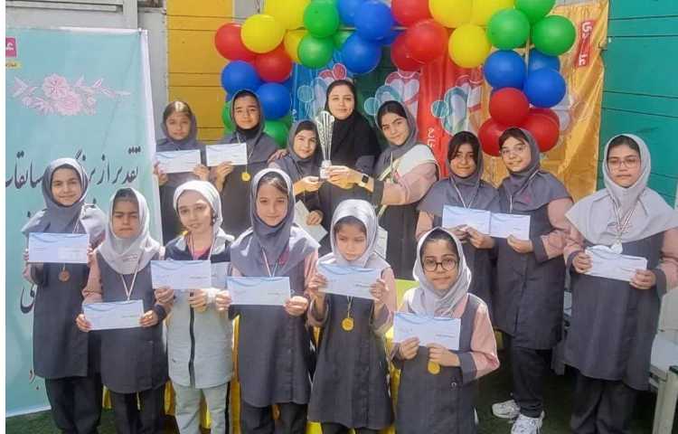 جشن تقدیر از برندگان