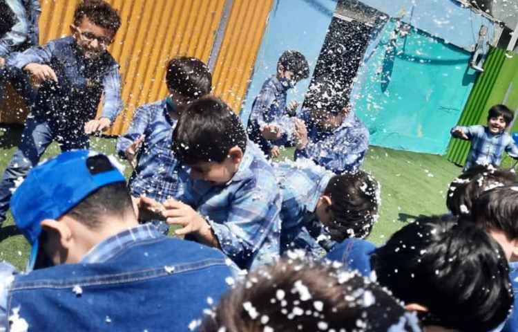 جشن تولد دانش آموزان دبستان علوی 3