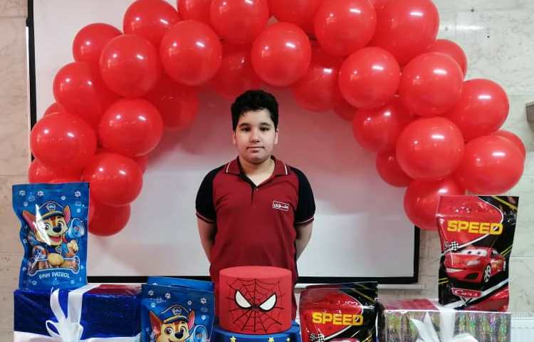 جشن تولد دانش آموزان فروردینی 10