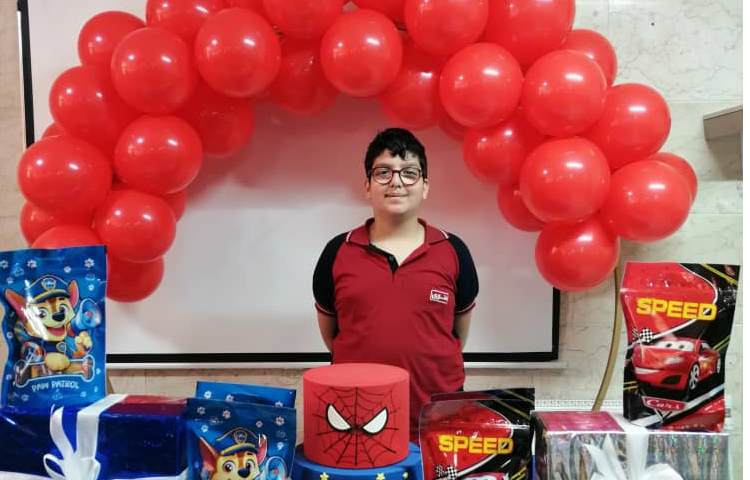 جشن تولد دانش آموزان فروردینی 13