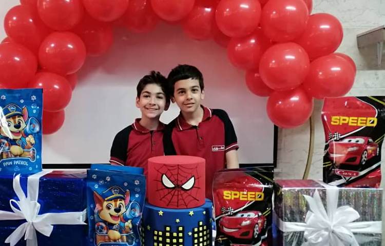 جشن تولد دانش آموزان فروردینی 4