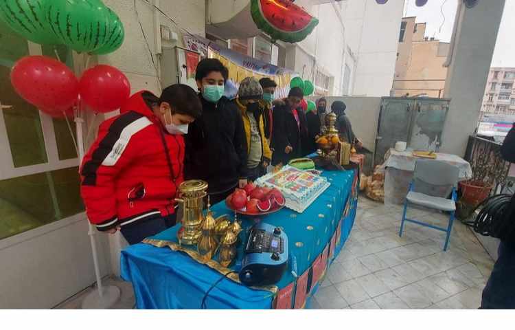 جشن تولد دانش اموزان فصل پاییز و ماه شهریور 8