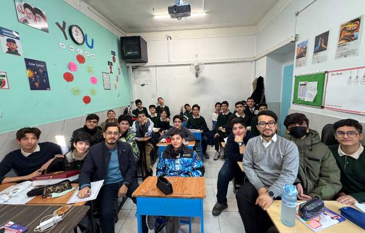 جشن تولد دانش اموز عزیز هیراد واحدی