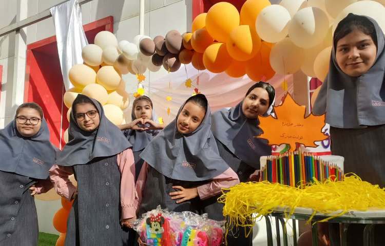 جشن تولد دخترای پاییزی 5